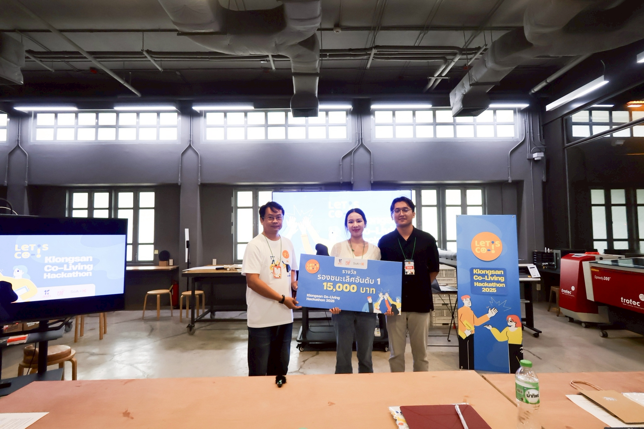 LINE_ALBUM_Co-living Hackathon_251018_9